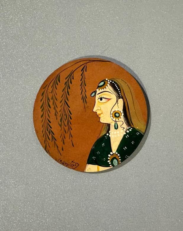 Basohli Magnet: Nayika with Willow (Brown)